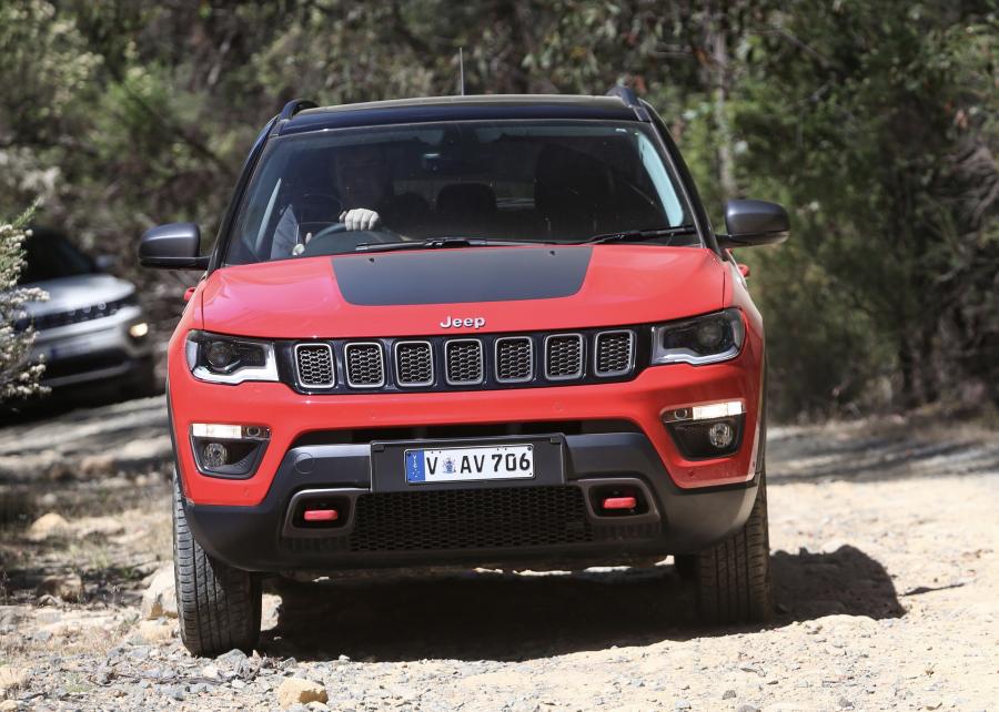  Jeep Compass Trailhawk (MP) 2017 года  (AU) (фото 36 из 46)